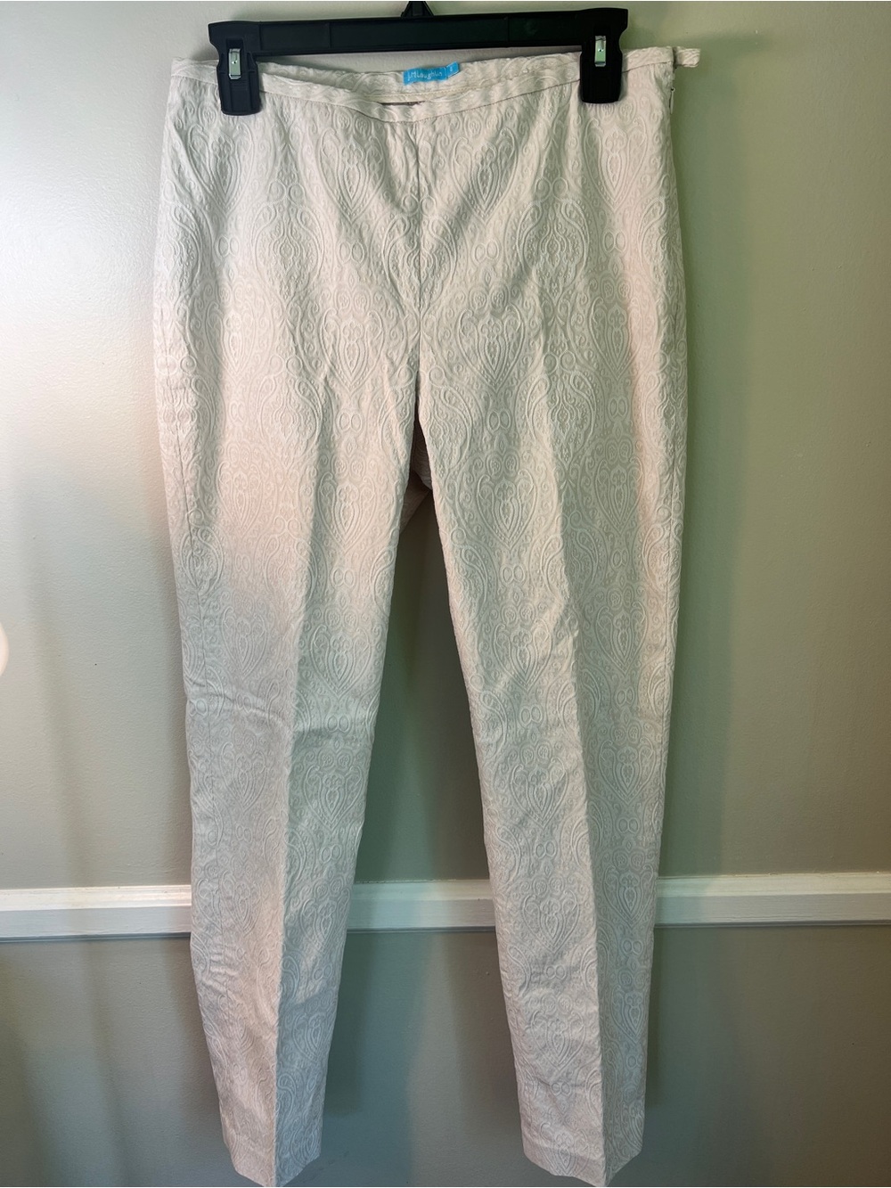 J. McLaughlin Cream Paisley-Textured Slim Cropped Chinos